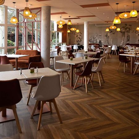 Готель Ibis Styles Шинон Екстер'єр фото